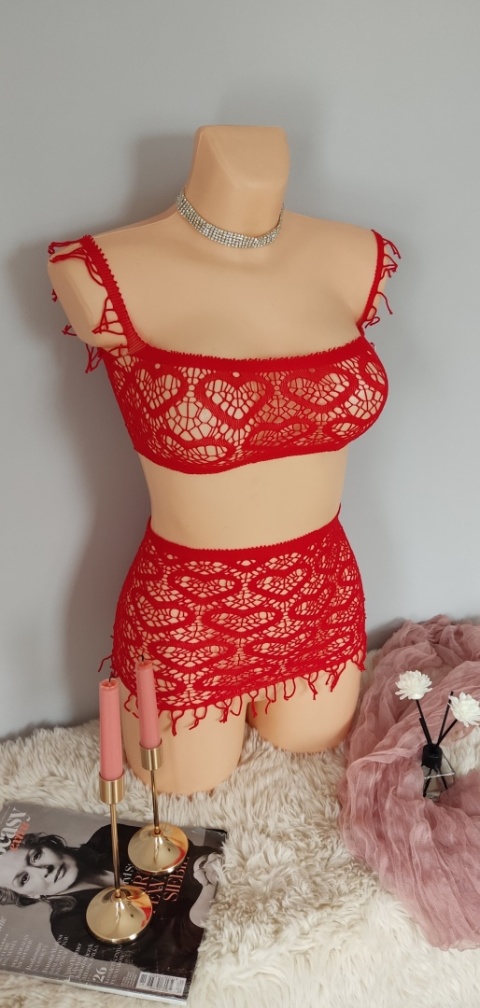 Czerwona siateczka komplet bielizny bodystocking
