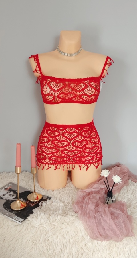 Czerwona siateczka komplet bielizny bodystocking